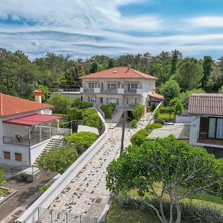 Karla With Beautiful Sea View *