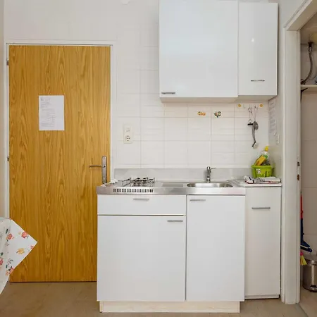 Karla With Beautiful Sea View Apartamento Šilo