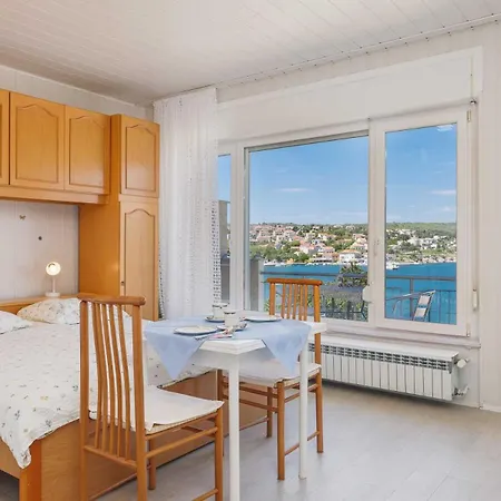 Apartment Karla With Beautiful Sea View Silo (Krk)